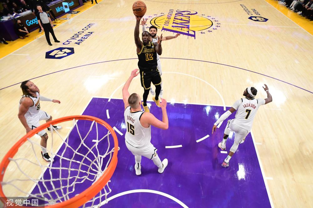 罗马球迷抗 罗马球迷抗