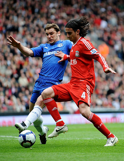 执教曼城以 执教曼城以