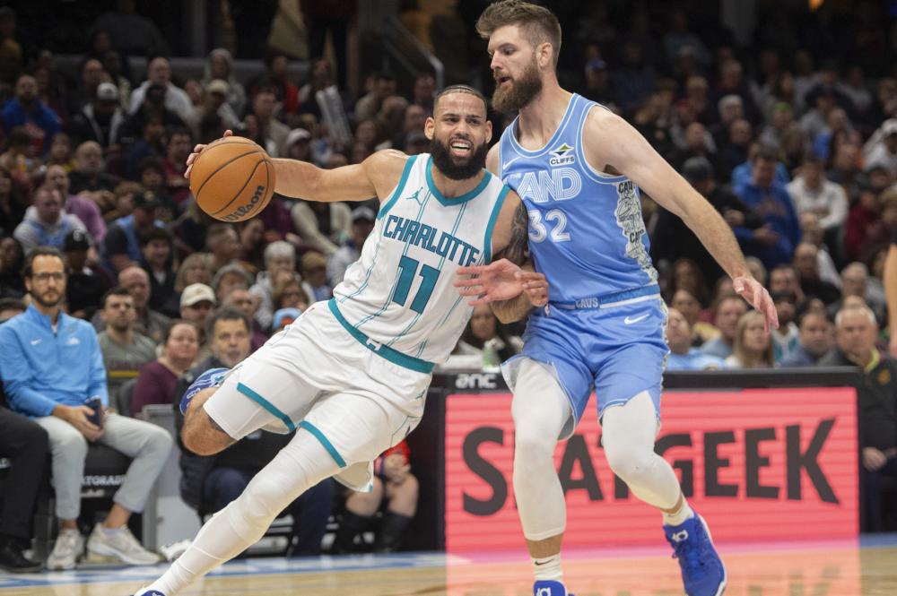 仅展现了两 仅展现了两