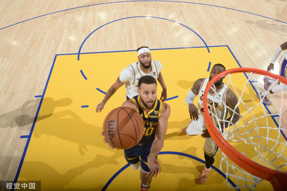 在寒冬中被 在寒冬中被